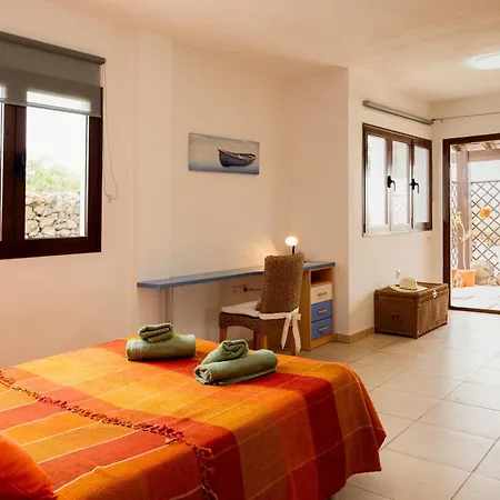Buena Vista With Heated Indoor Pool In El Roque 빌라