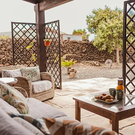 Villa Buena Vista With Heated Indoor Pool In El Roque